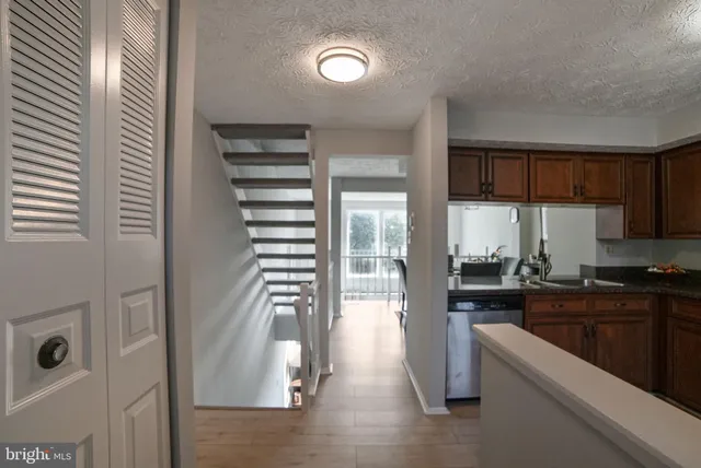 $344,900 | 3650 Castle Terrace, Unit 11112, Silver Spring, MD 20904