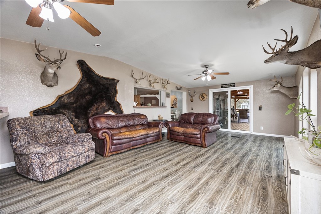 42100 Buckeye Street Caliente, CA 93518 - Photo 11 of 64 a living room with furniture and a wooden floor