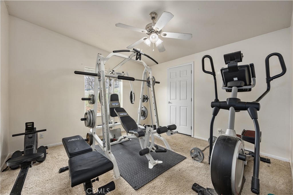 42100 Buckeye Street Caliente, CA 93518 - Photo 49 of 64 a view of a room with gym equipment