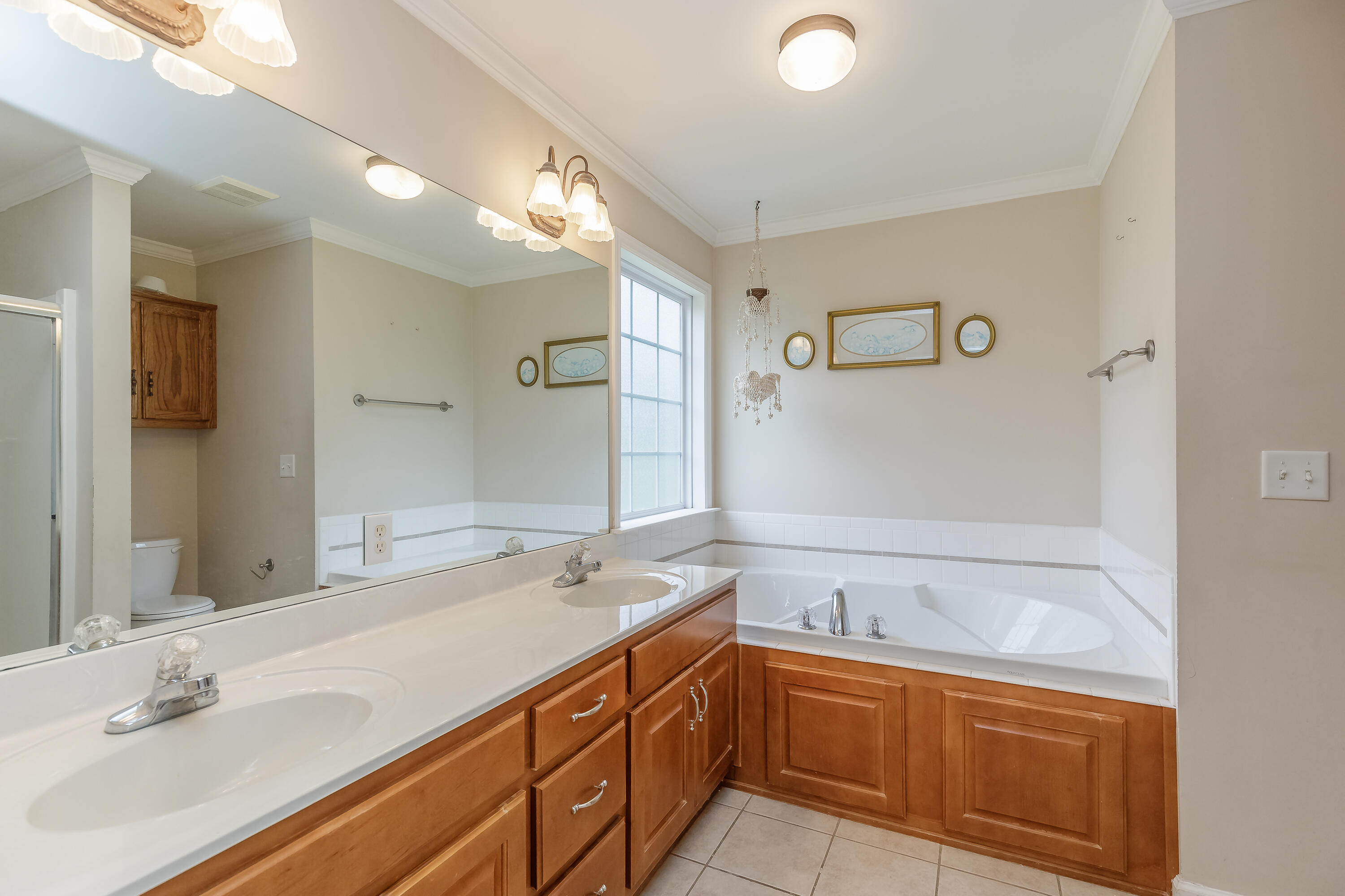 223 Cooper Road Rock Spring, GA 30739 - Photo 22 of 44 Master Bathroom