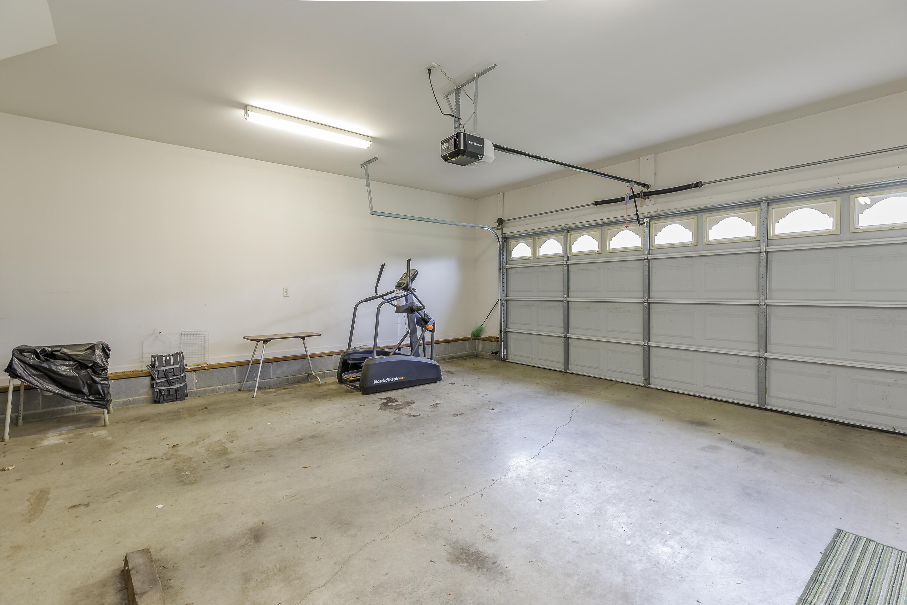 223 Cooper Road Rock Spring, GA 30739 - Photo 34 of 44 Garage