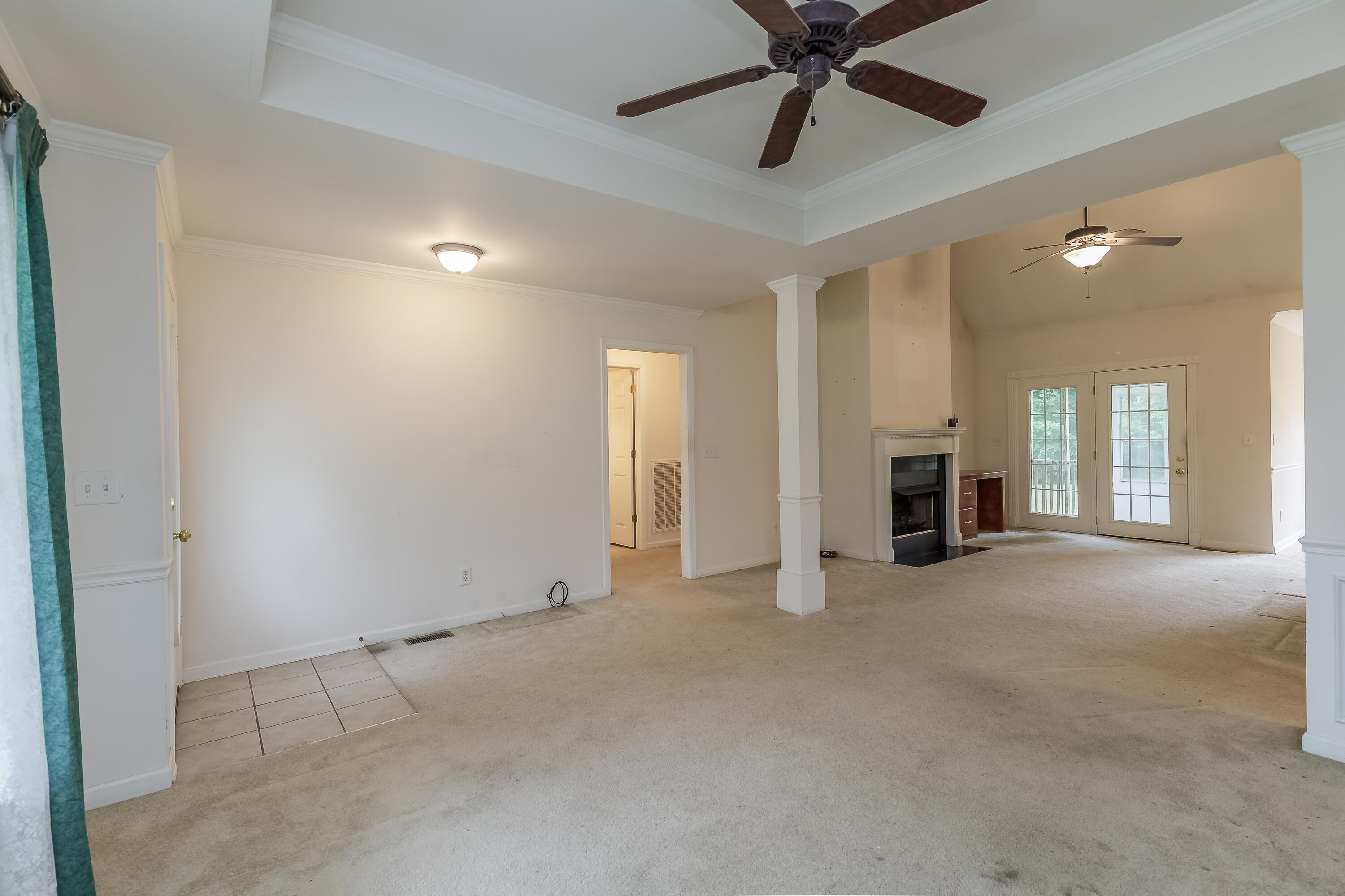 223 Cooper Road Rock Spring, GA 30739 - Photo 5 of 44 Living Area
