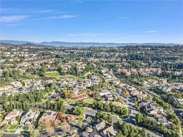 $2,700,000 | 10 Fayette Circle, Ladera Ranch, CA 92694