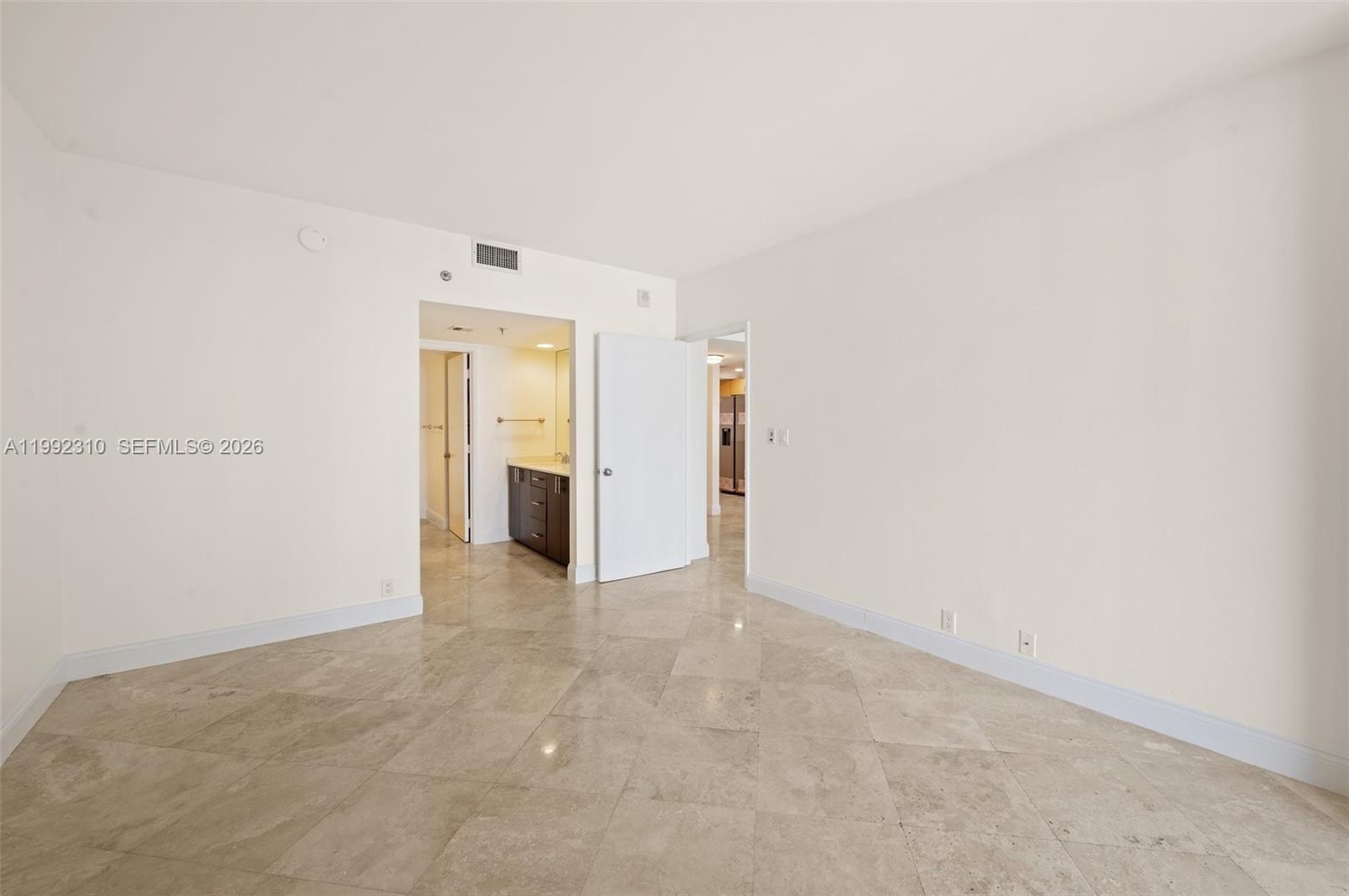 520 Brickell Key Drive, Unit A1712 Miami, FL 33131 - Photo 16 of 34 a view of an empty room