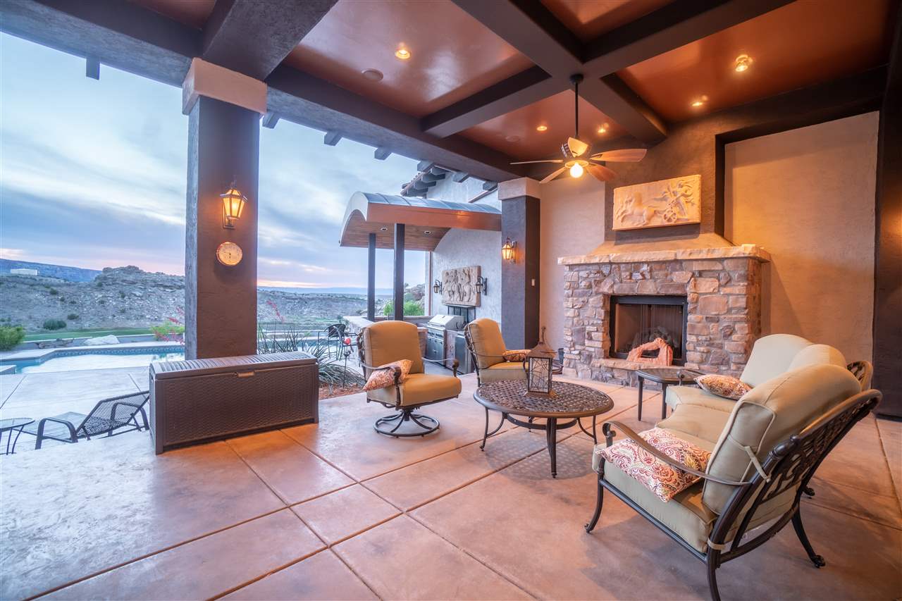 343 West Ridges Boulevard Grand Junction, CO 81507 - Photo 8 of 42 Gallery Image 8
