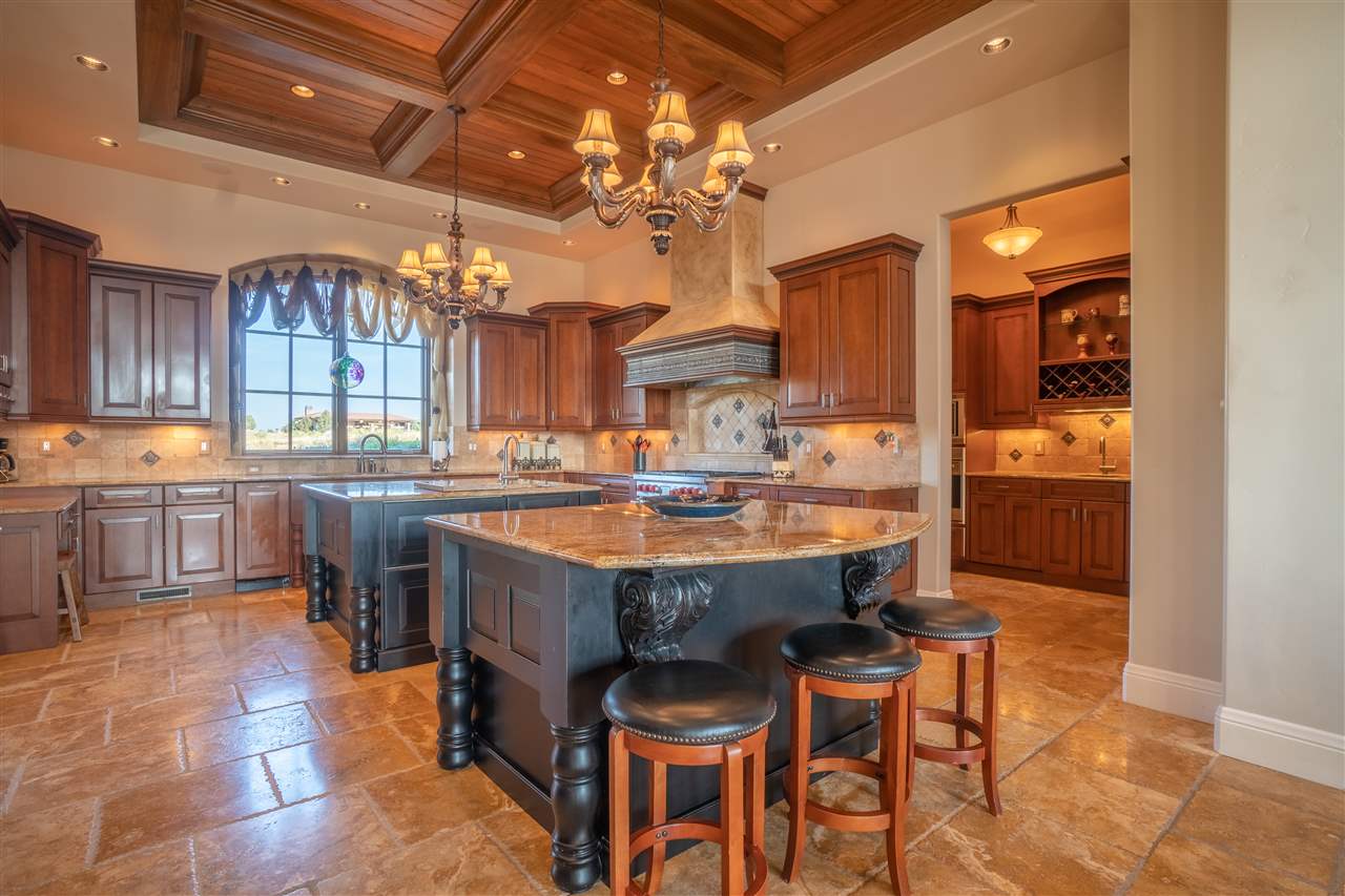 343 West Ridges Boulevard Grand Junction, CO 81507 - Photo 9 of 42 Gallery Image 9