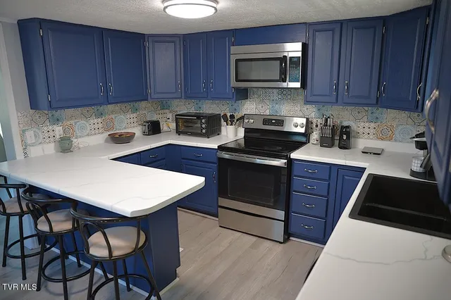 $219,900 | 216 Old Weaver Pike, Bluff City, TN 37618