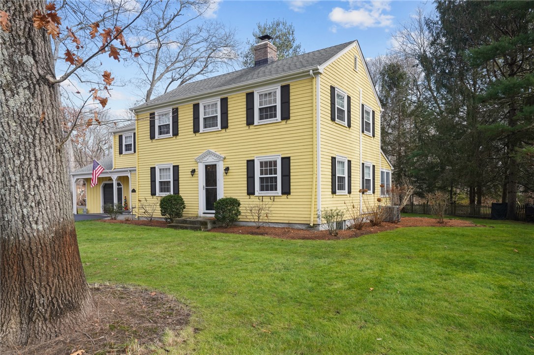 45 Linden Road Barrington, RI 02806 - Photo 4 of 50