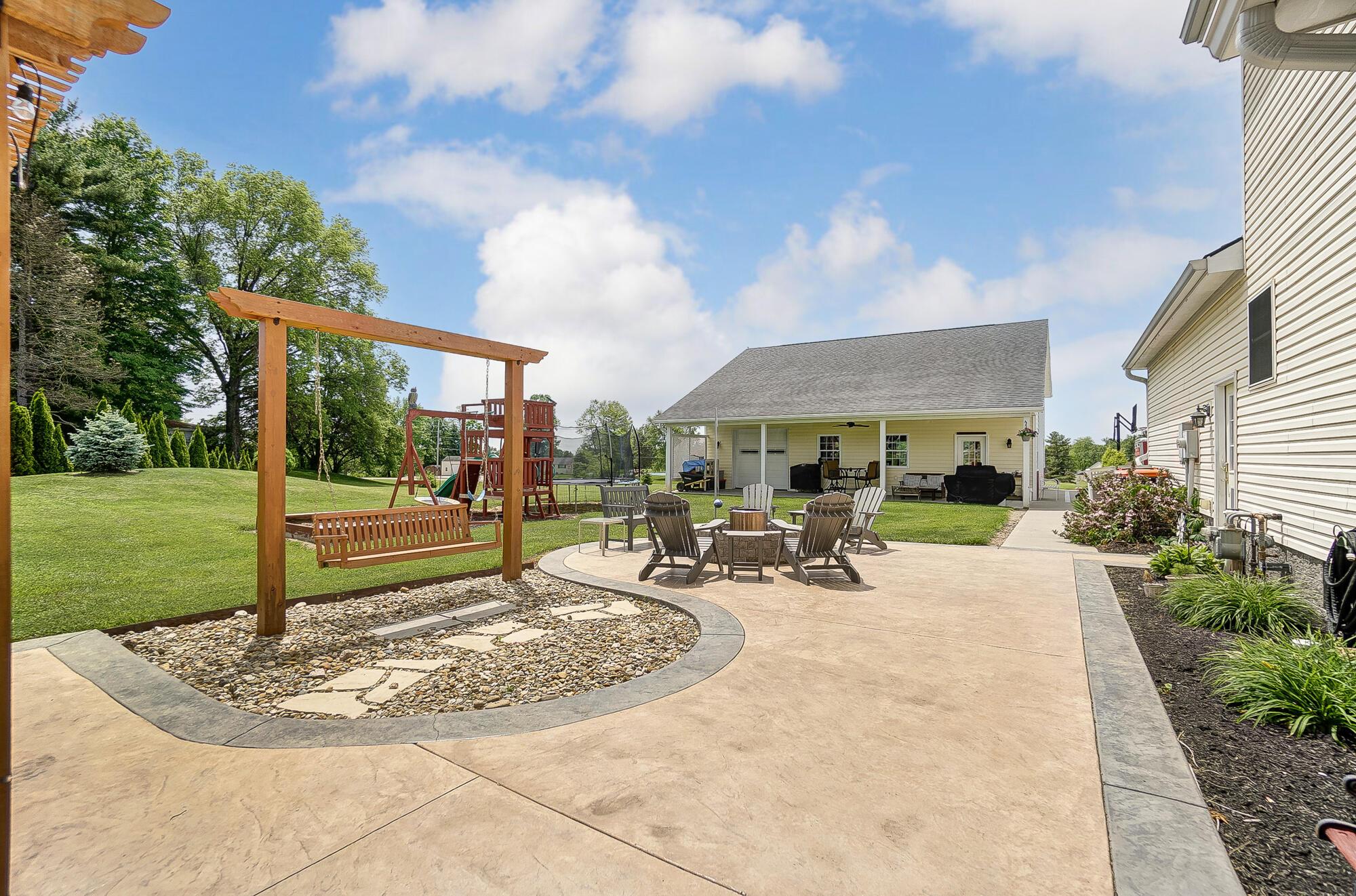 111 Auld Ridge Way Hebron, OH 43025 - Photo 14 of 62 Patio