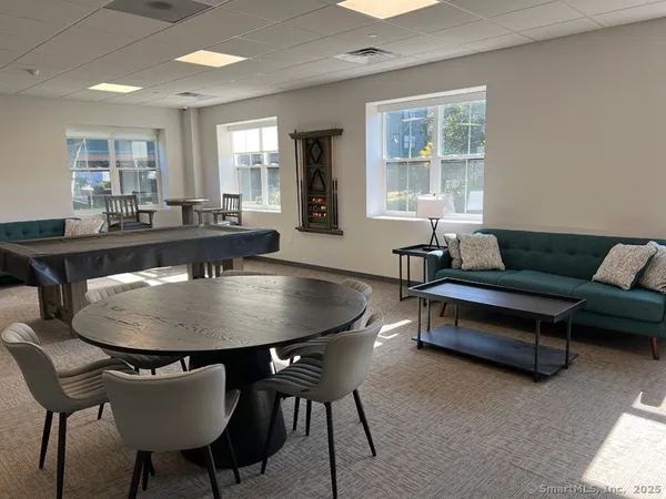 $1,745 | 30 Crosby Street, Unit 218, Danbury, CT 06810