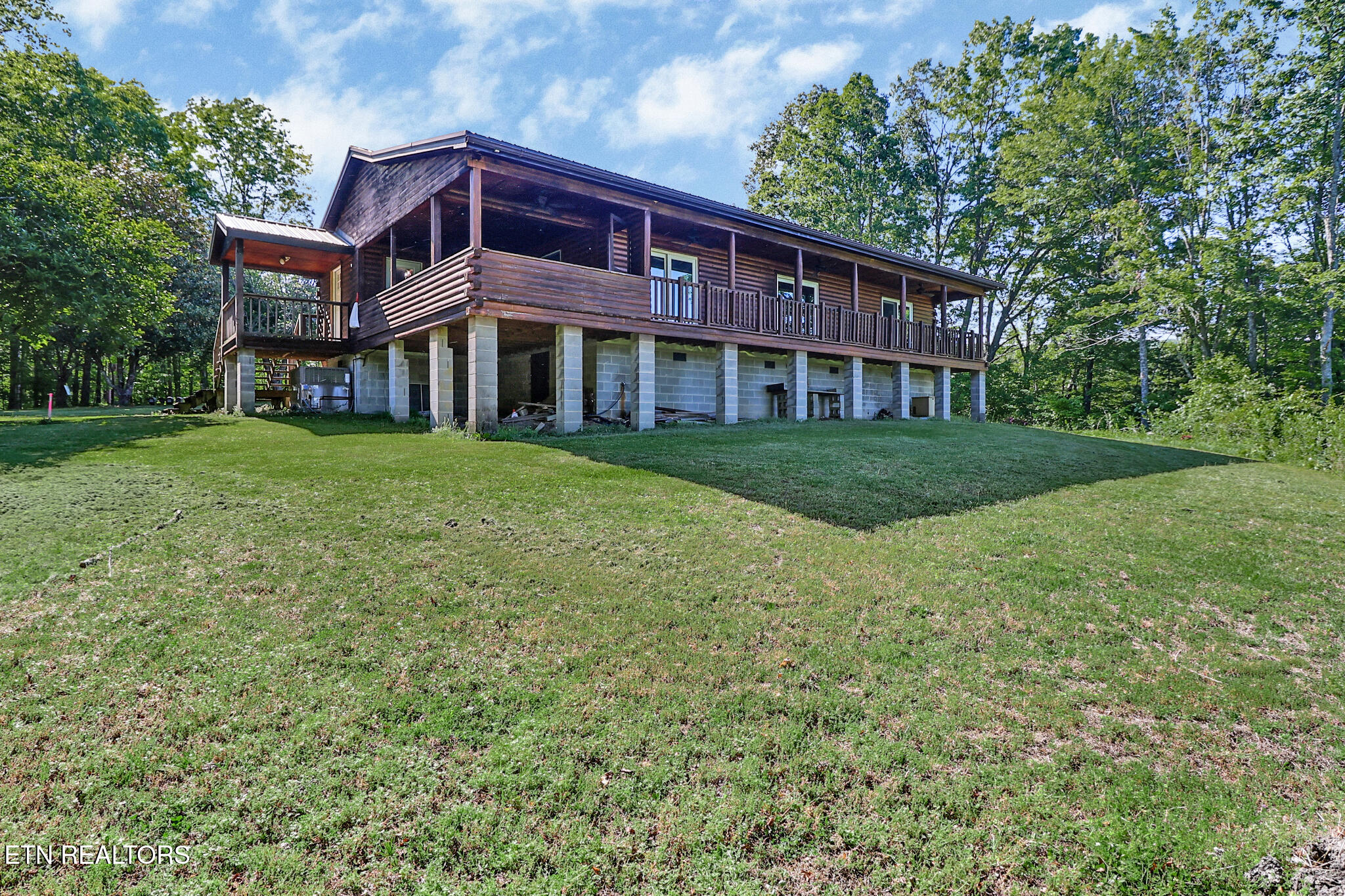 133 Hickory Flats Road Harriman, TN 37748 - Photo 6 of 57 Back Distance View of House