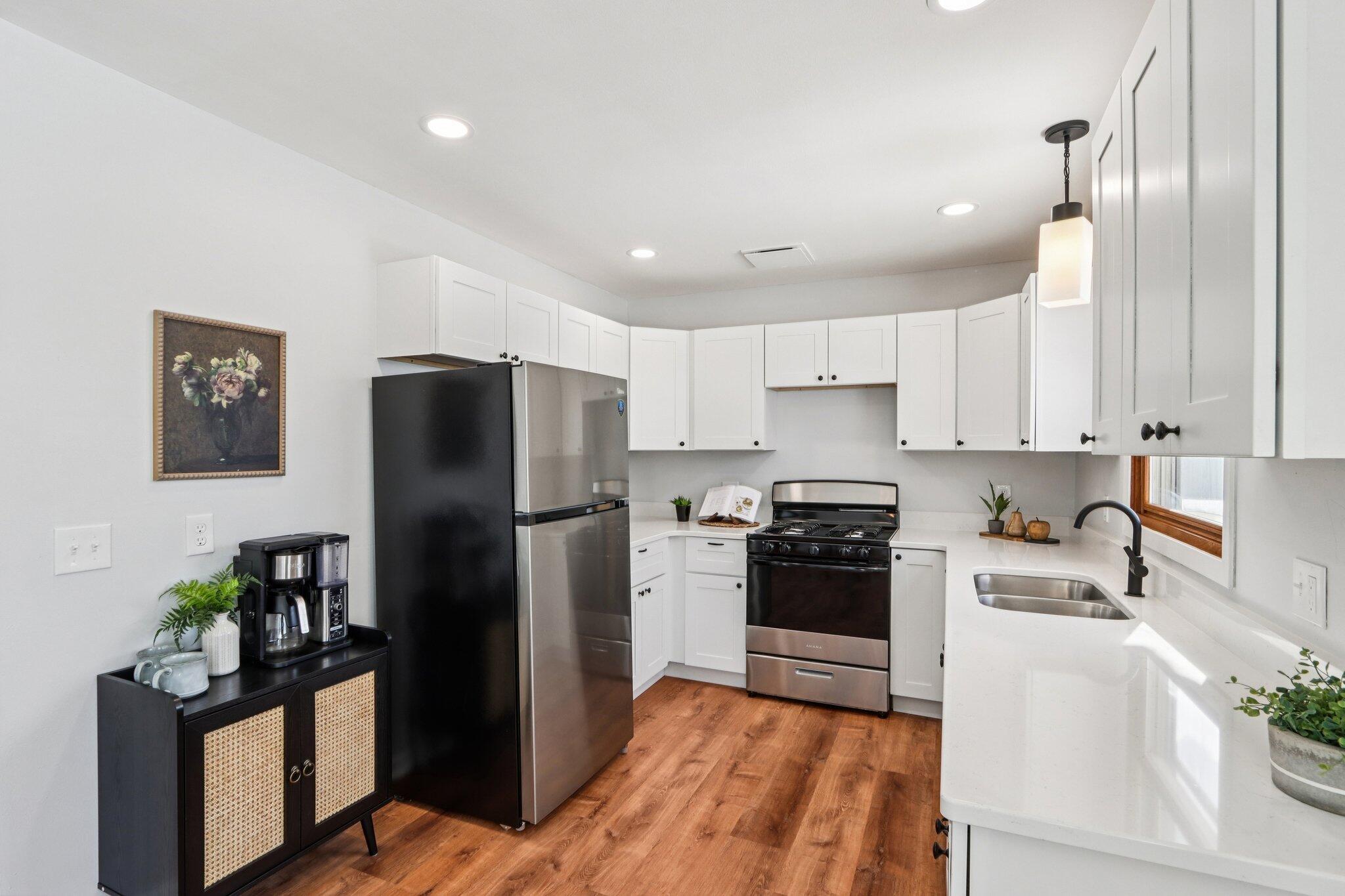 2803 Tilden Avenue Delavan, WI 53115 - Photo 11 of 38 14-web-or-mls-Tilden Ave-S2701-014