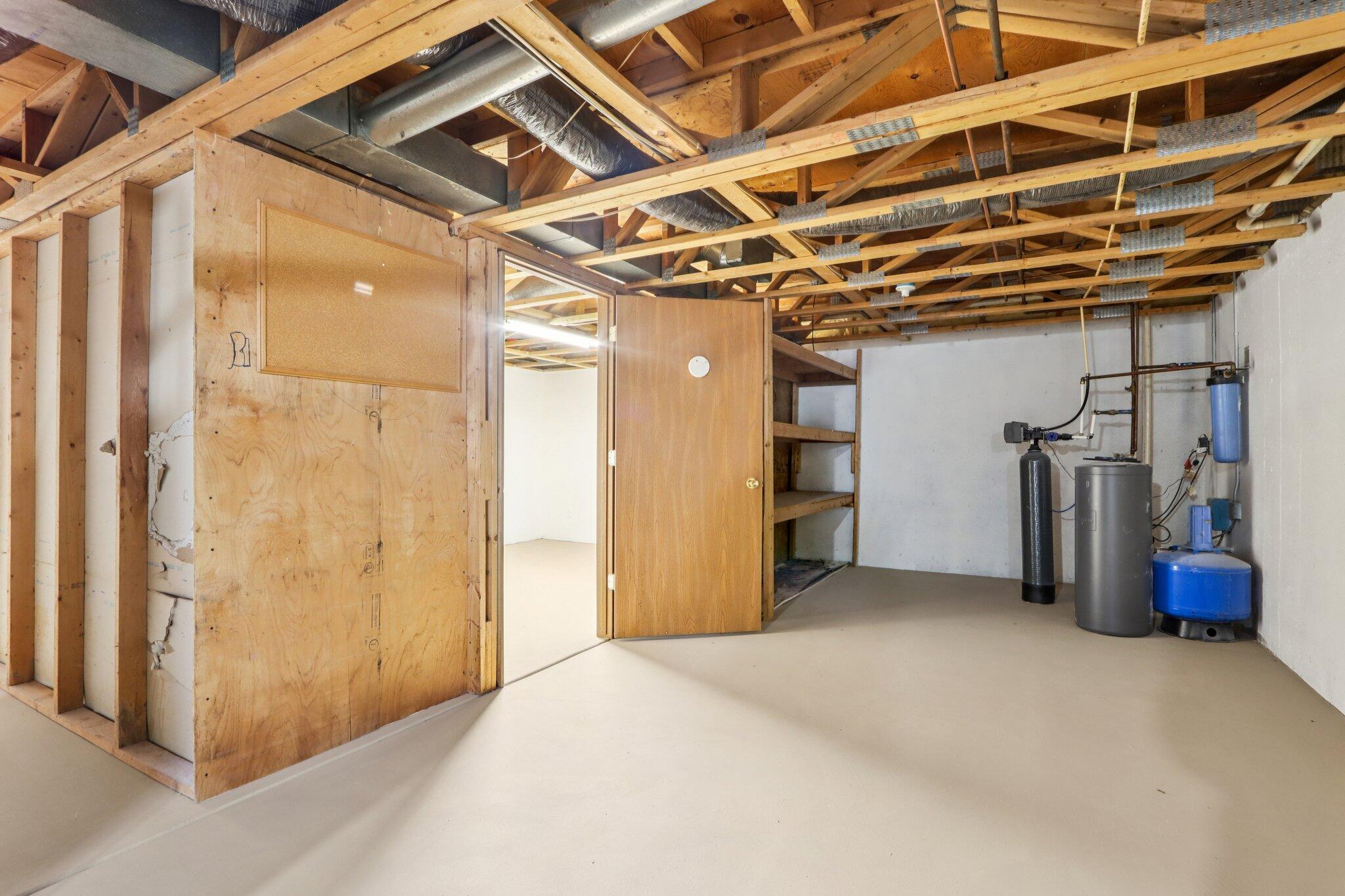 2803 Tilden Avenue Delavan, WI 53115 - Photo 27 of 38 30-web-or-mls-Tilden Ave-S2701-030