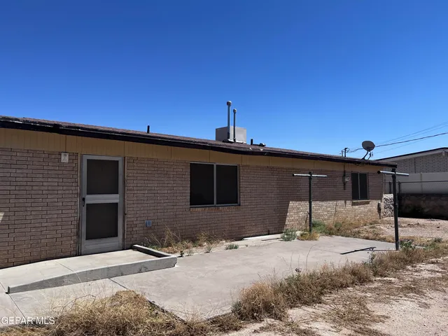 $193,000 | 2109 Febrero Drive, El Paso, TX 79935