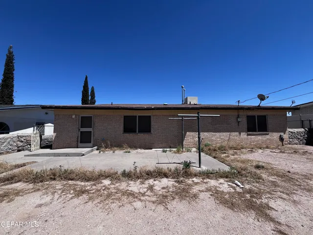 $193,000 | 2109 Febrero Drive, El Paso, TX 79935