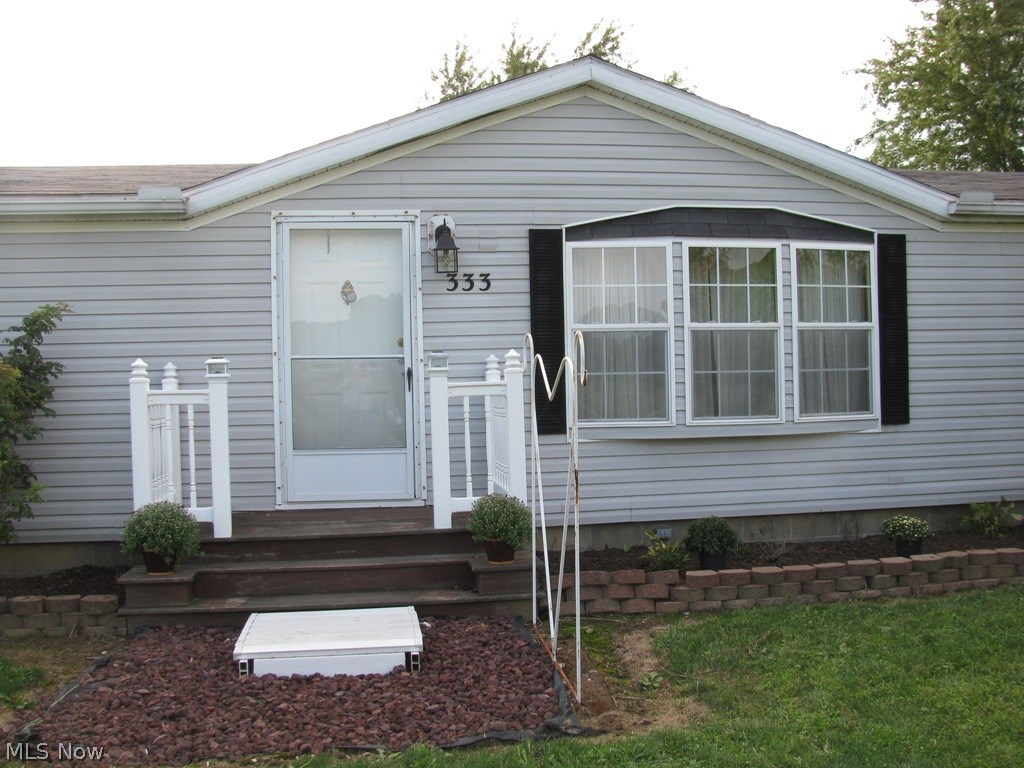 333 South Firestone Road Wooster, OH 44691 - Photo 3 of 34