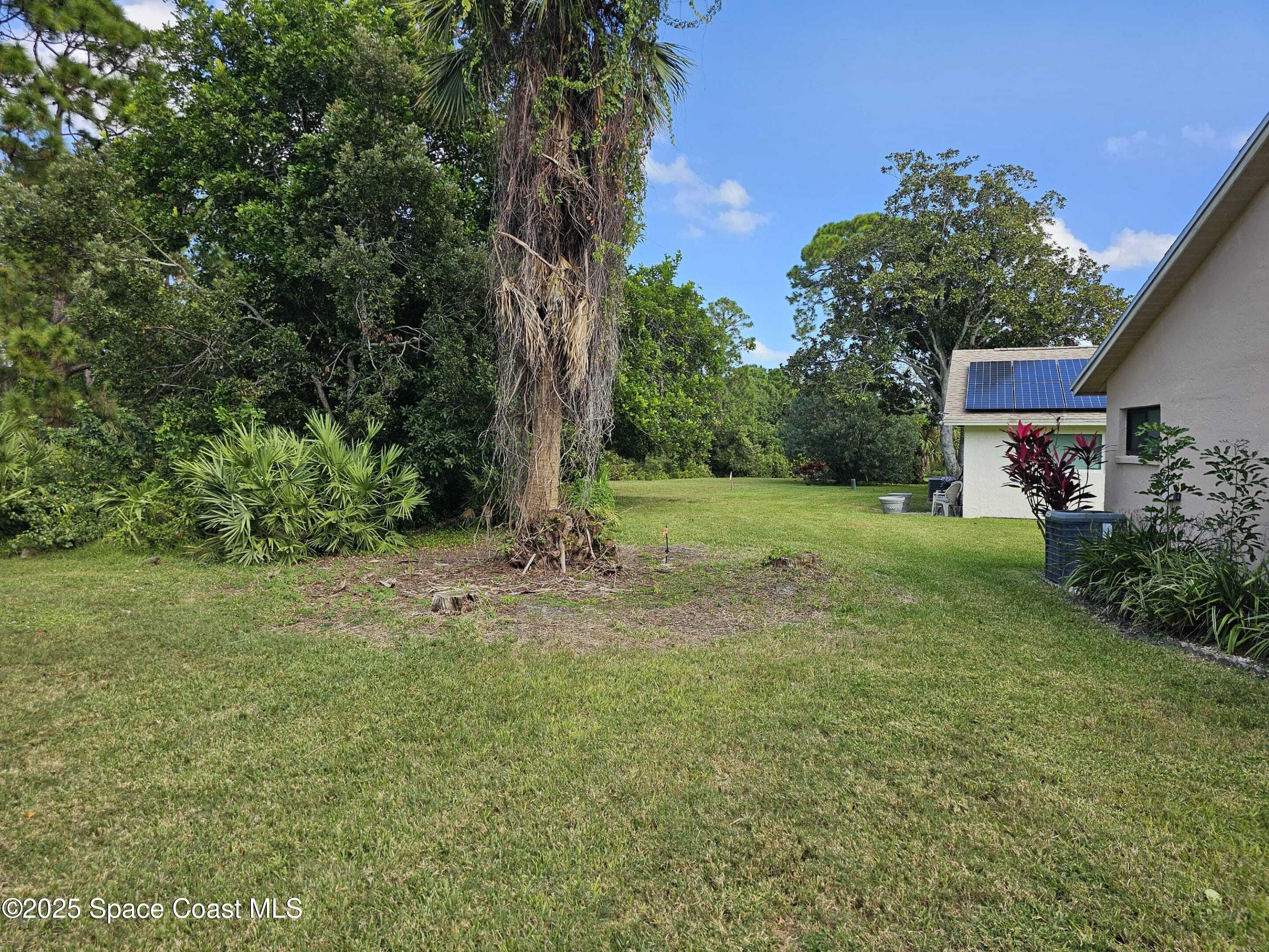 391 Cypress Point Drive Melbourne, FL 32940 - Photo 28 of 28 a view of a backyard