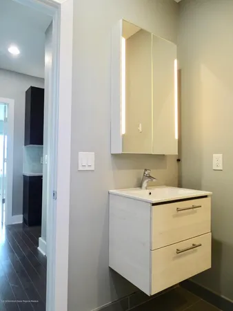 $3,000 | 909 Asbury Avenue, Unit A, Asbury Park, NJ 07712