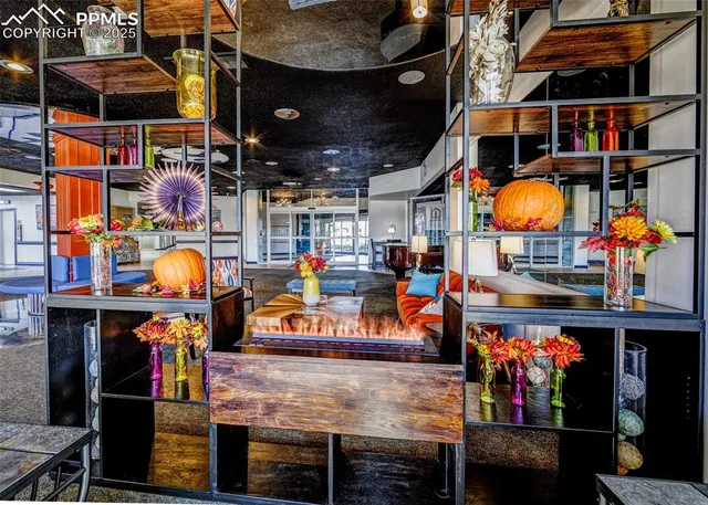 $170,000 | 411 Lakewood Circle, Unit B1114, Colorado Springs, CO 80910