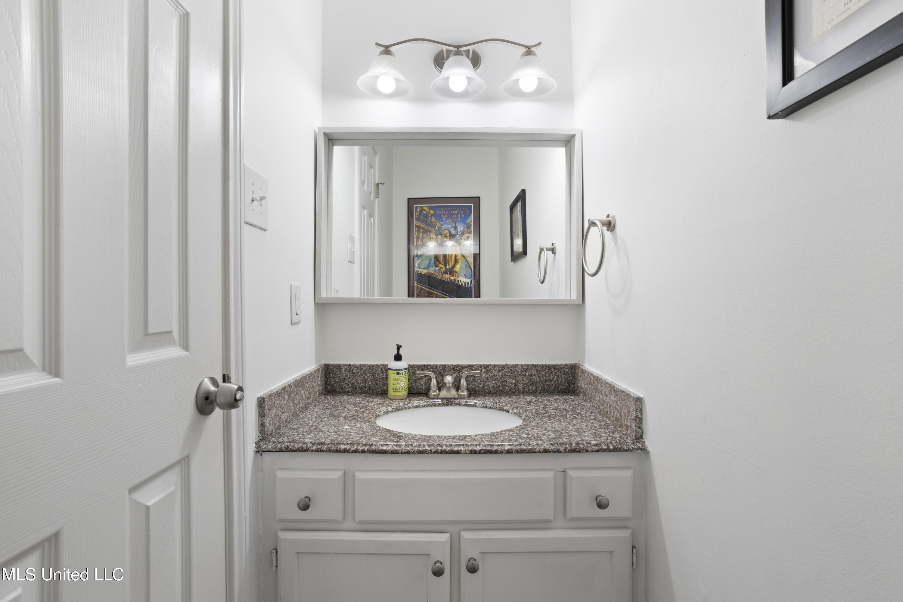 363 Debuys Road Gulfport, MS 39507 - Photo 25 of 30 0025