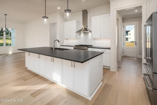 $829,000 | 124 Pine Tree Point, Snow Hill, NC 28580