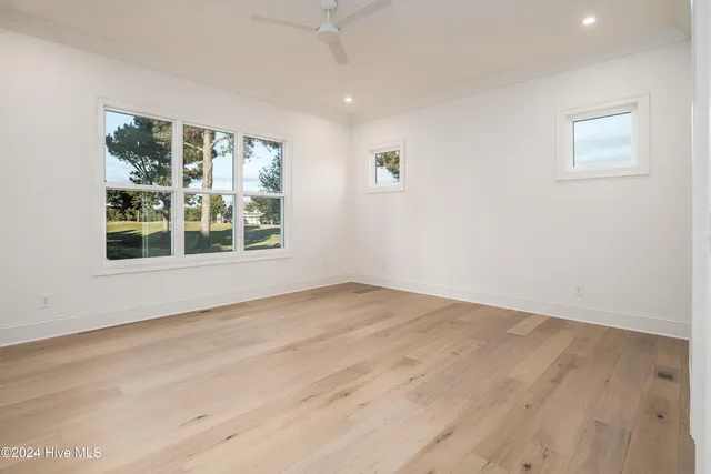 $829,000 | 124 Pine Tree Point, Snow Hill, NC 28580