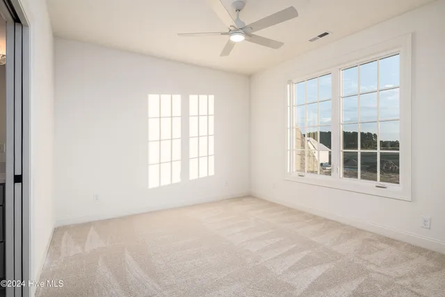 $829,000 | 124 Pine Tree Point, Snow Hill, NC 28580