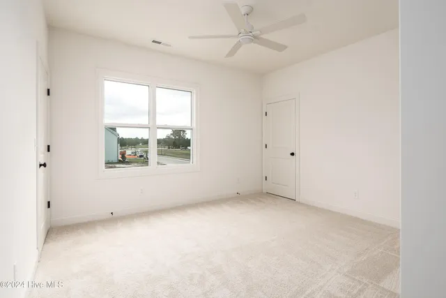 $829,000 | 124 Pine Tree Point, Snow Hill, NC 28580