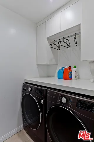 $1,050,000 | 1521 South Hayworth Avenue, Unit 107, Los Angeles, CA 90035