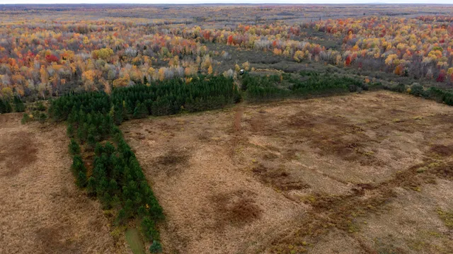 $415,000 | W12103 Highland Road, Antigo, WI 54409