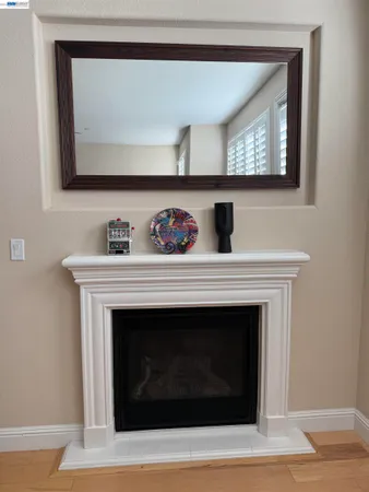 $4,999 | 6492 Bayview Drive, Oakland, CA 94605