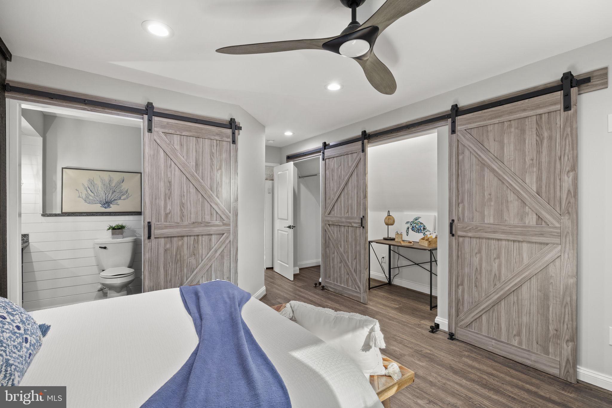 151 Harrison Circle Locust Grove, VA 22508 - Photo 44 of 91 Barn doors!