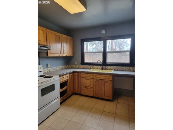 $194,700 | 776 North Alvord Avenue, Burns, OR 97720