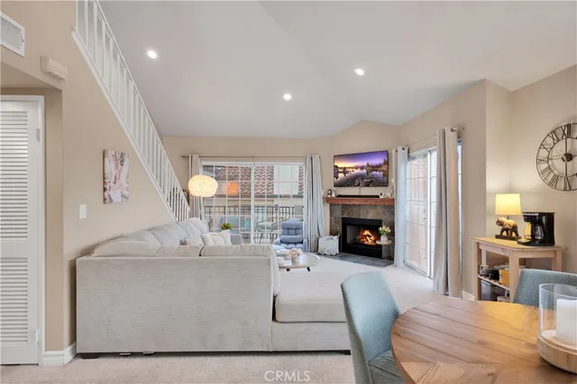 $545,000 | 24151 Del Monte Dr., Unit 348, Valencia, CA 91355