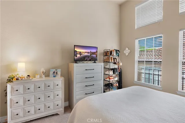 $560,000 | 24151 Del Monte Dr., Unit 348, Valencia, CA 91355