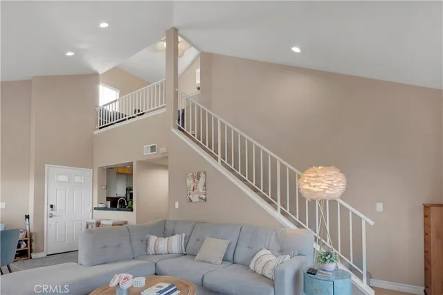 $560,000 | 24151 Del Monte Dr., Unit 348, Valencia, CA 91355