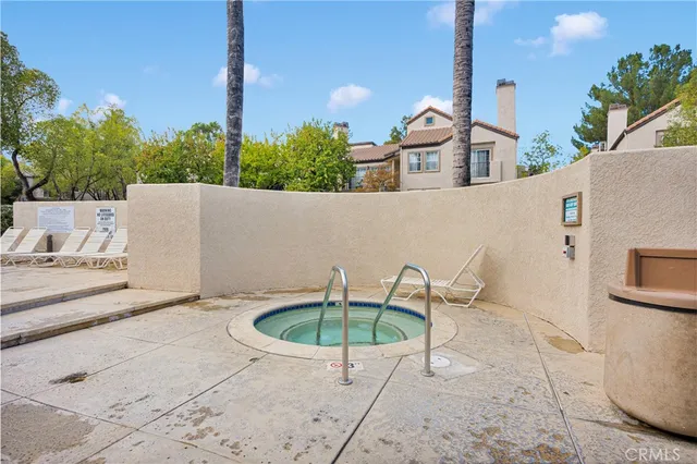 $560,000 | 24151 Del Monte Dr., Unit 348, Valencia, CA 91355