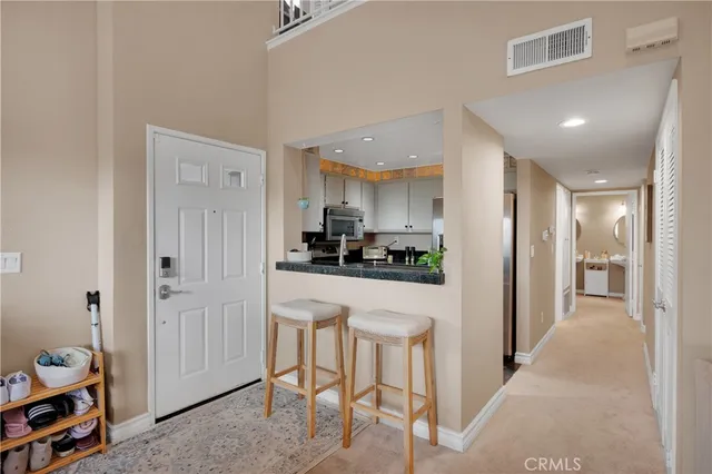 $560,000 | 24151 Del Monte Dr., Unit 348, Valencia, CA 91355