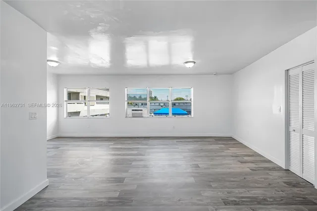 $1,775 | 7271 Gary Avenue, Unit 26, Miami Beach, FL 33141