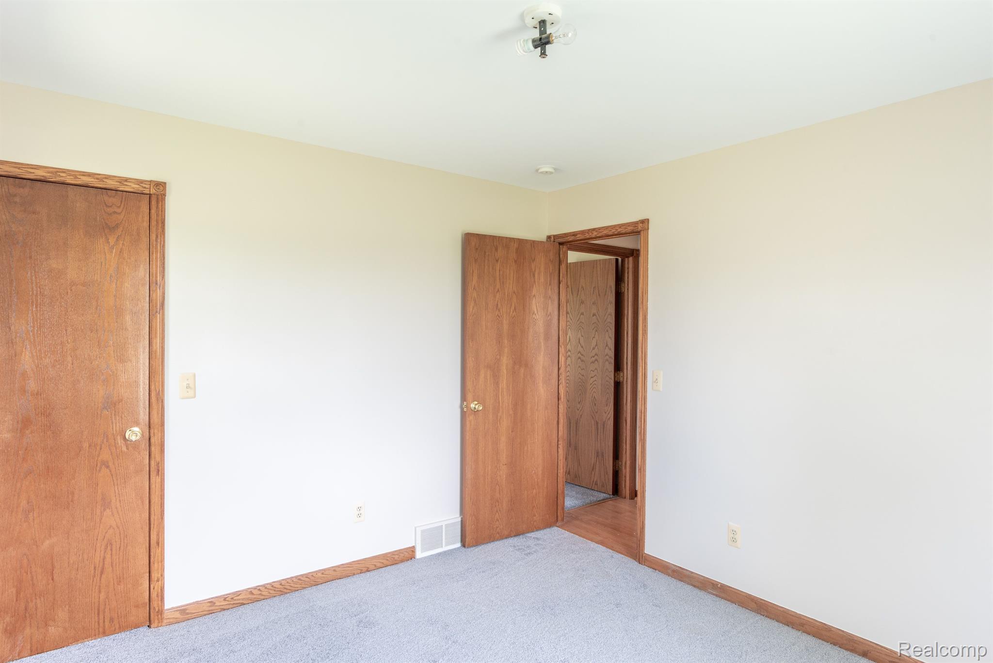 13346 Gilbert Road Memphis, MI 48041 - Photo 8 of 35 Gallery Image 8