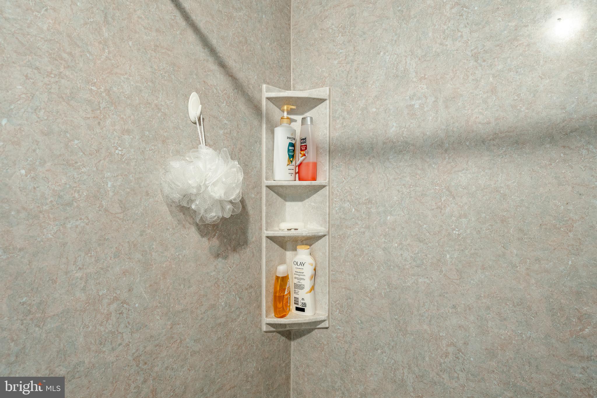 261 Bishop Drive Aston, PA 19014 - Photo 22 of 36