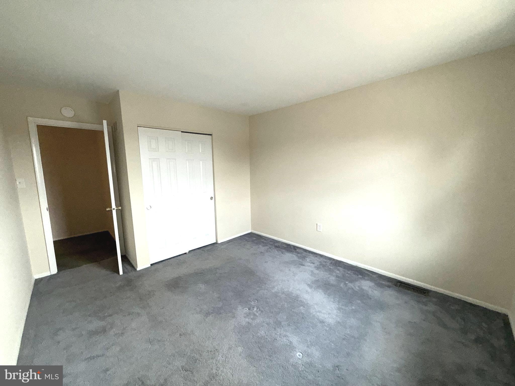 261 Bishop Drive Aston, PA 19014 - Photo 31 of 36 an empty room with closet