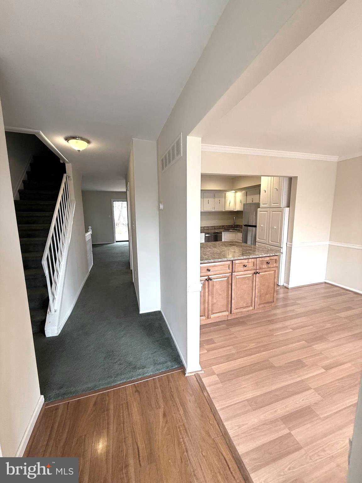 261 Bishop Drive Aston, PA 19014 - Photo 8 of 36 a view of a living room