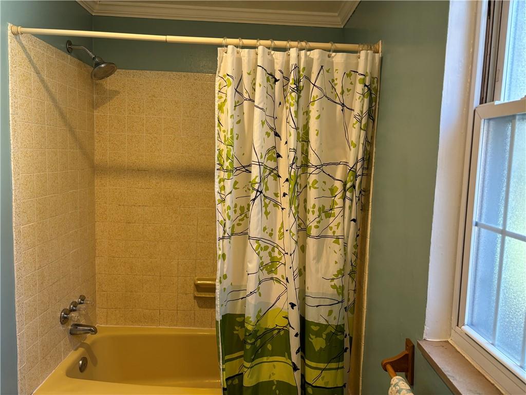 107 Overdale Road Pittsburgh, PA 15221 - Photo 26 of 34 Gallery Image 26