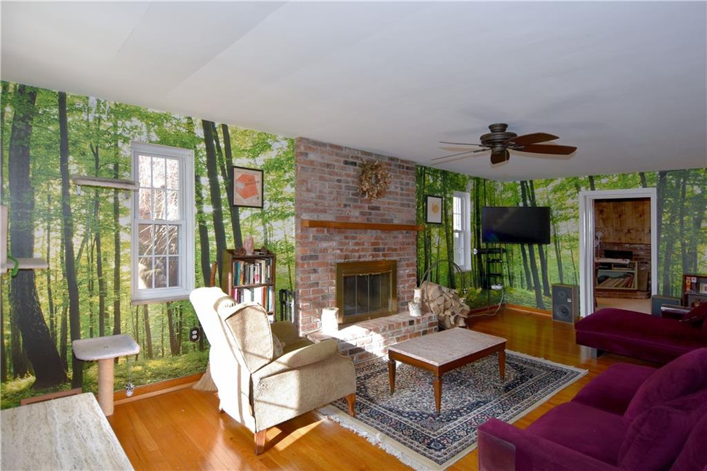 107 Overdale Road Pittsburgh, PA 15221 - Photo 6 of 34 Gallery Image 6
