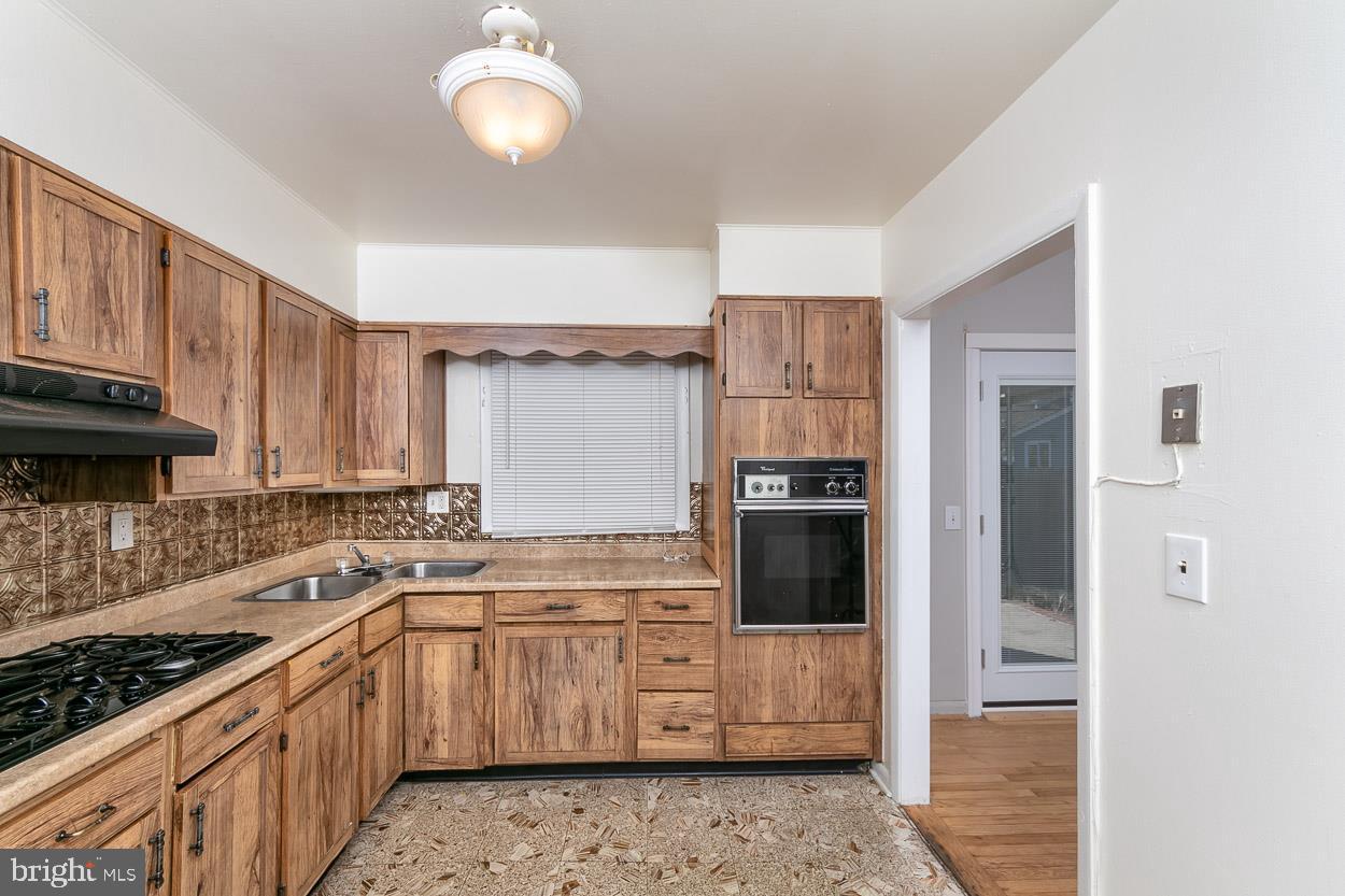 2830 Rona Road Gwynn Oak, MD 21207 - Photo 13 of 27
