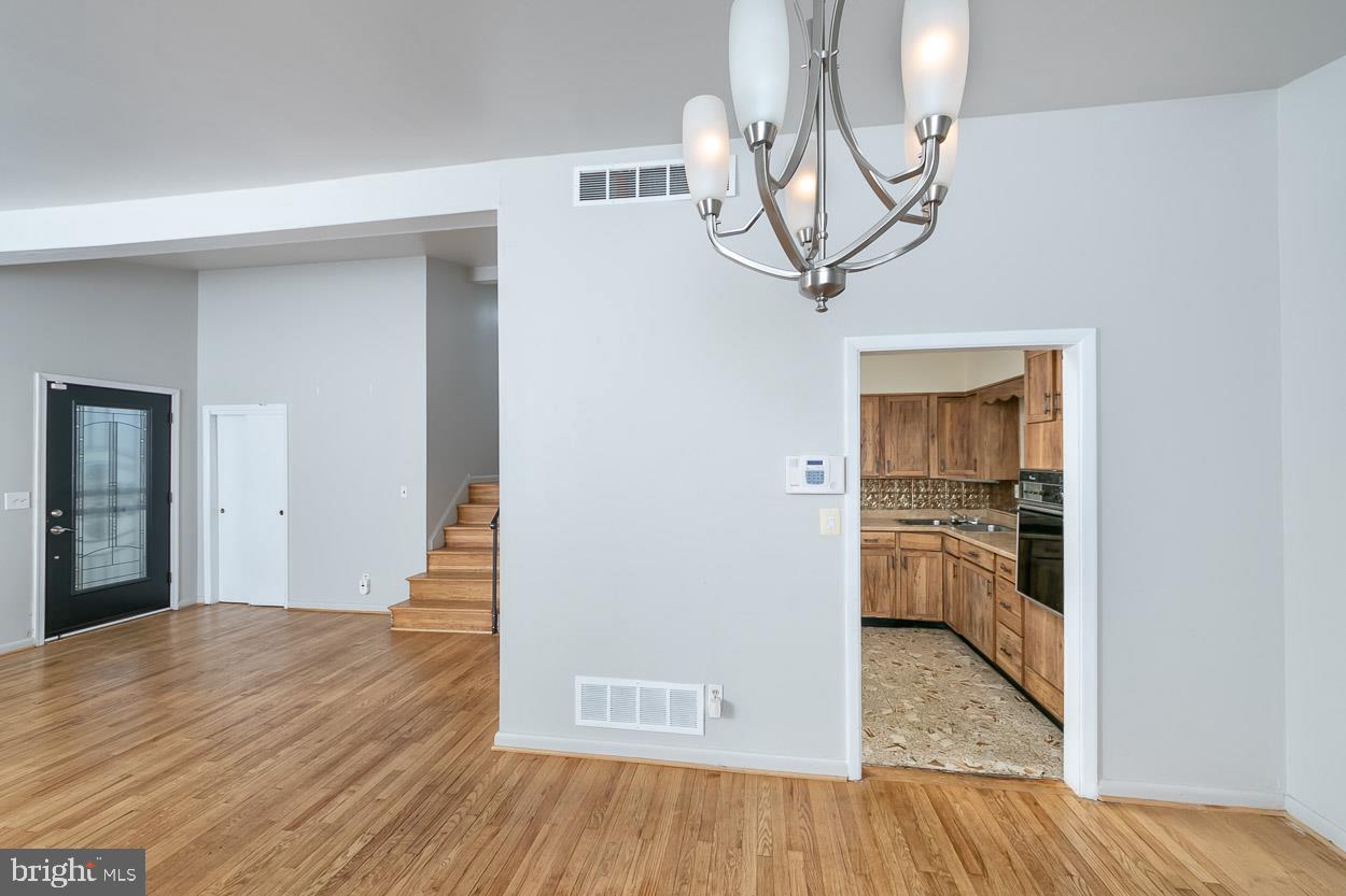 2830 Rona Road Gwynn Oak, MD 21207 - Photo 10 of 27