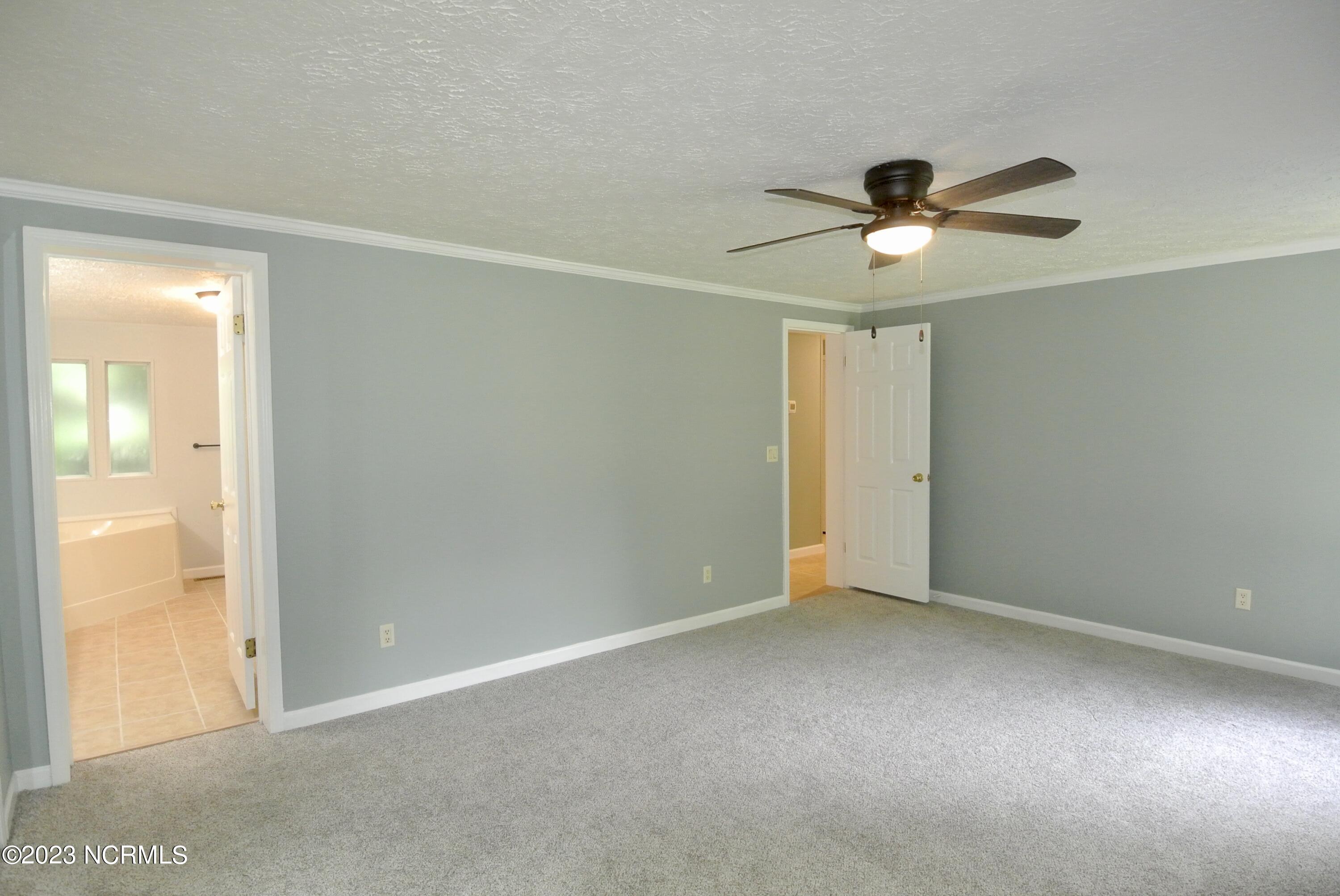 125 Stevenson Road New Bern, NC 28562 - Photo 26 of 44 Master bedroom