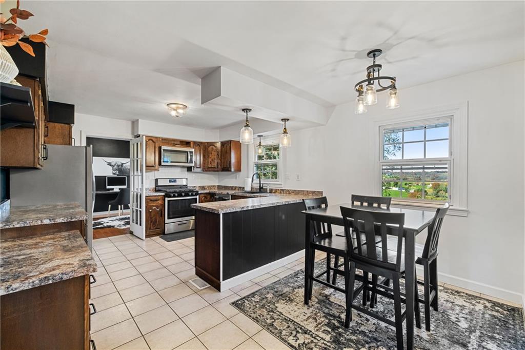 3085 Investors Road Washington, PA 15301 - Photo 17 of 46 Gallery Image 17