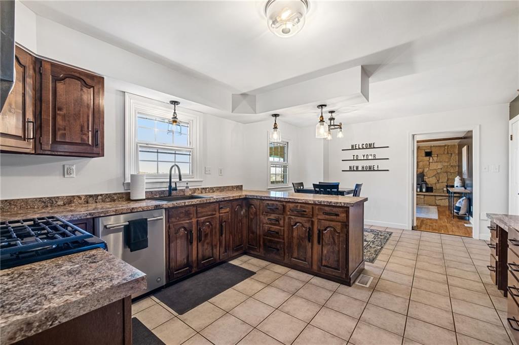 3085 Investors Road Washington, PA 15301 - Photo 19 of 46 Gallery Image 19